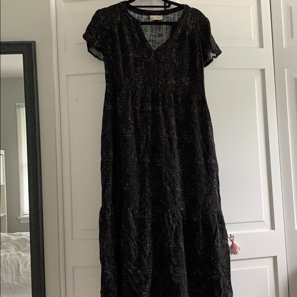 Universal thread black maxi dress